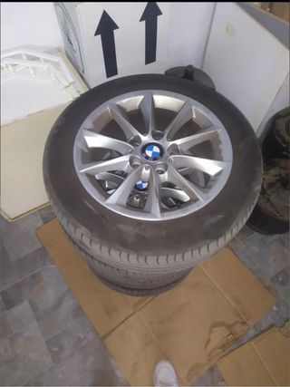 Llantas