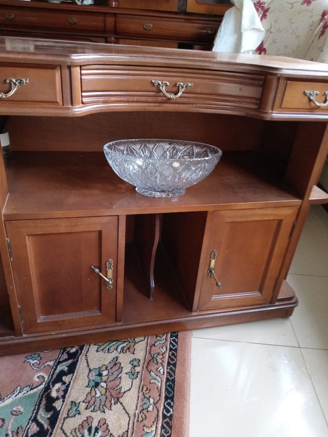 Mesa para televisión