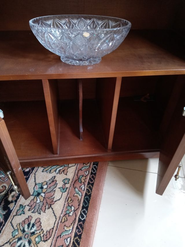 Mesa para televisión