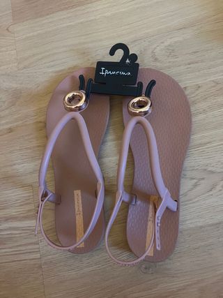 Sandalias Ipanema-N 39-Rosa maquillaje.Apenas uso