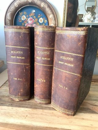 Tre volumi ( Corso Diritto Francese del 1832)