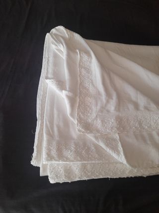 Colcha piqué Zara Home.