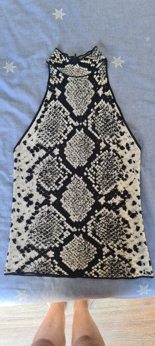 Top de punto print pitón Zara S