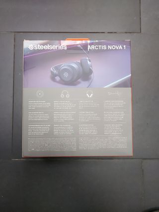 SteelSeries Arctis Nova 1