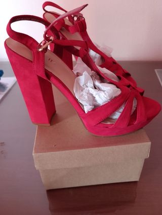 Tacones rojos