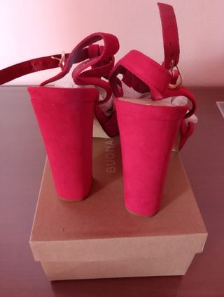 Tacones rojos