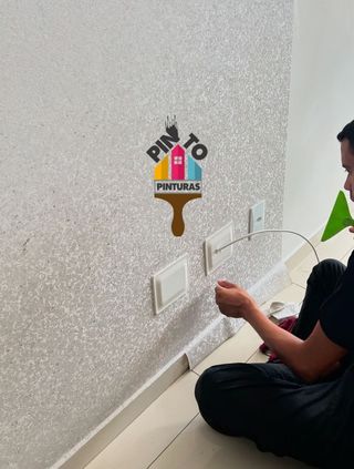 PAPEL PINTADO Y MONTAJE DE MUEBLES 697983856