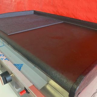 ▶️ Plancha Hierro Mitad Ranurada - 70 cm