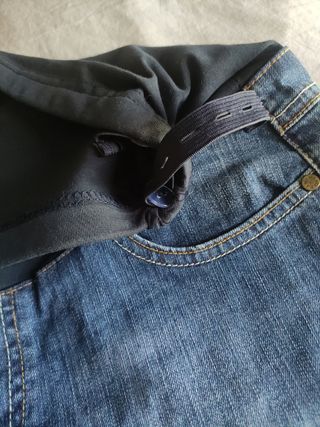 Pantalón corto embarazada