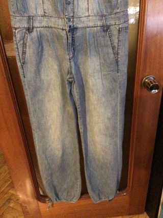 Traje dos piezas. T. 40.