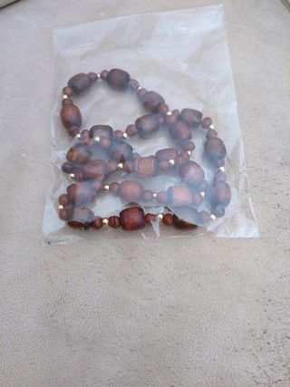 Lote de 40 piezas de joyería