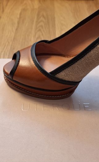 Zapato tacón UTERQÜE