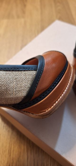 Zapato tacón UTERQÜE