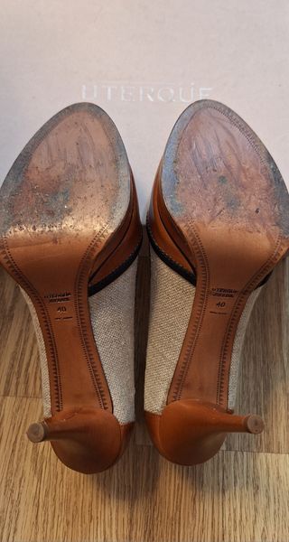 Zapato tacón UTERQÜE