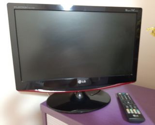 Monitor LG de 19 pulgadas,incluye mando..OFERTA