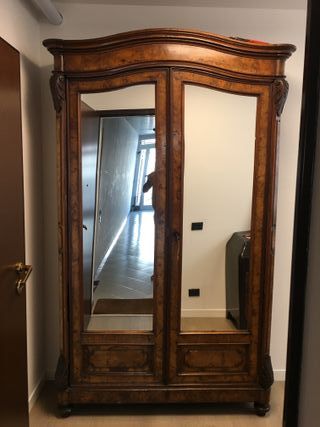 Mobile antico con specchi stile Liberty '900