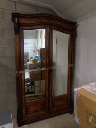 Mobile antico con specchi stile Liberty '900