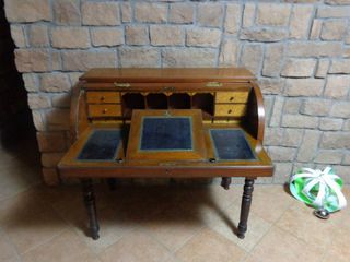 Scrittoio molto bello antico con ribalta