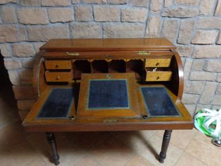 Scrittoio molto bello antico con ribalta