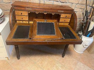 Scrittoio molto bello antico con ribalta