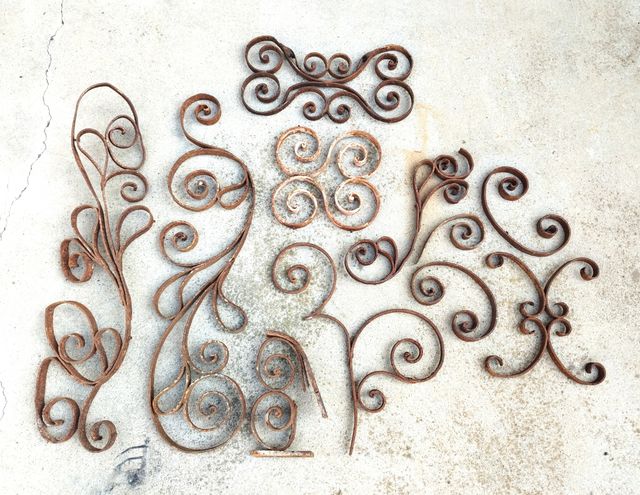 Forja antiga. Partes de varanda.