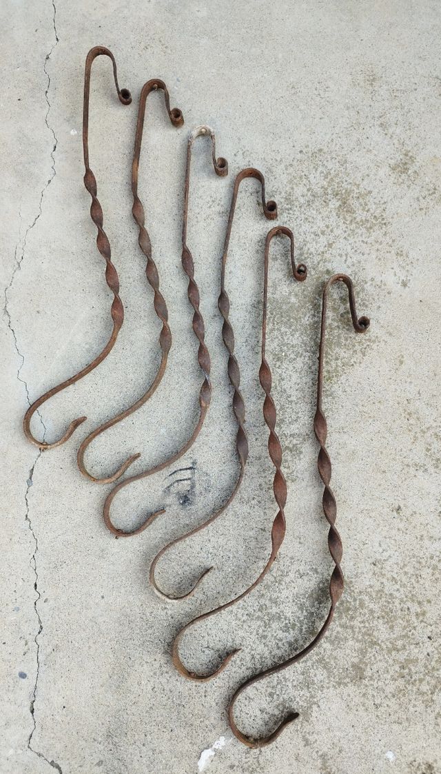 Forja antiga. Partes de varanda.