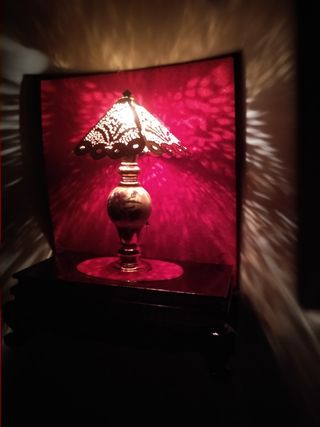 casa de muñecas lámpara con mueble oriental 