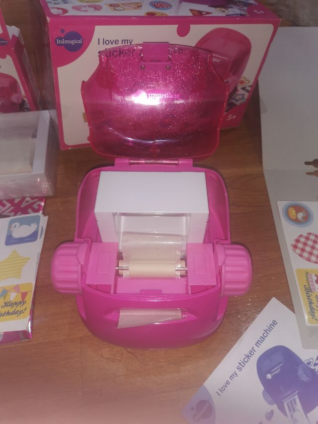 Máquina de hacer pegatinas