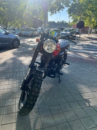 Moto MASH TWO FIFTY (250cc, año 2017)