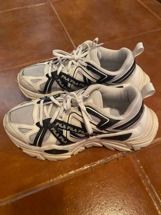 Zapatillas fila como nuevas