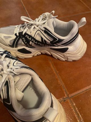 Zapatillas fila como nuevas
