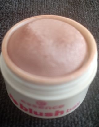 Coloretes ESSENCE & RIMMEL LONDON 