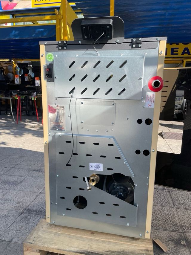 Idrostufa a pellet FREEDOM