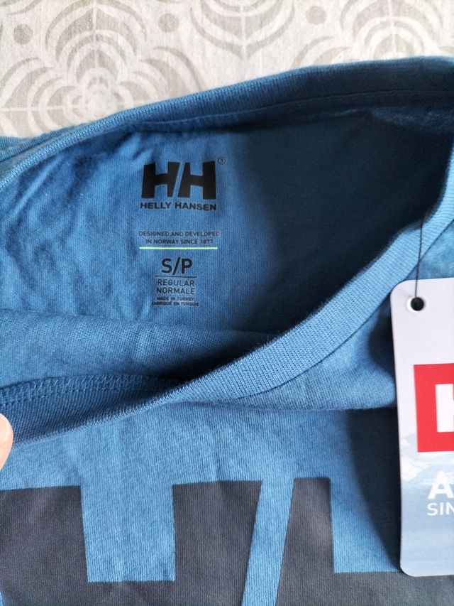 Camiseta HELLY HANSEN talla S nuevo!!
