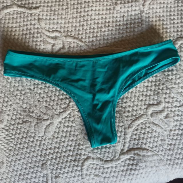 Biquini talla L color verde