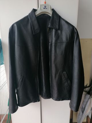 Giacca in pelle nera