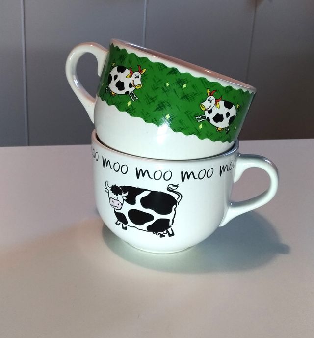 tazze con mucche