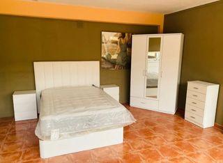 CANAPÉ Y COLCHÓN NUEVO