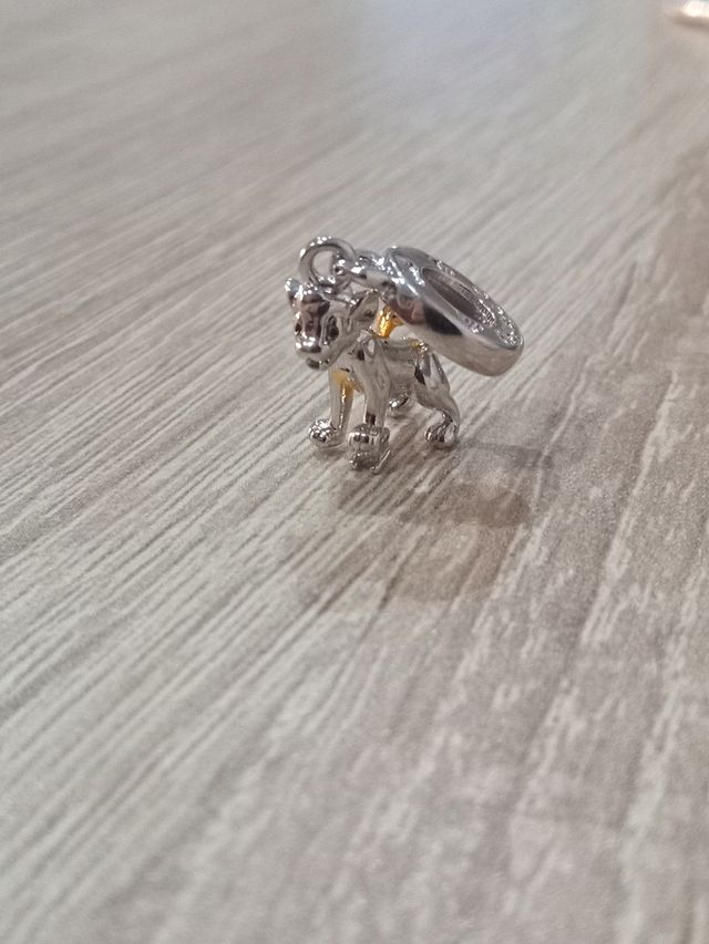 Pulsera Stitch y dos charms