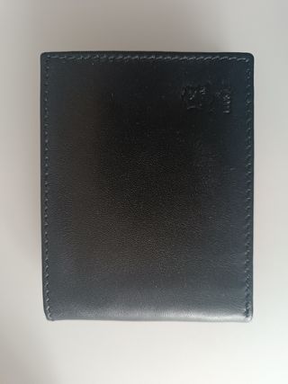 Cartera de piel de vacuno negra