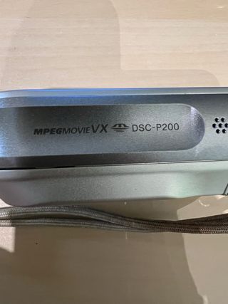 Camara de fotos digital SONY