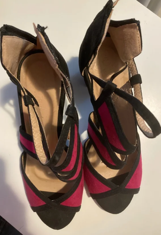 Zapatos de tacón Negro y granate