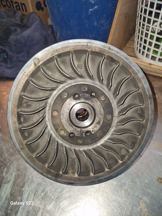 Polea embrague variador