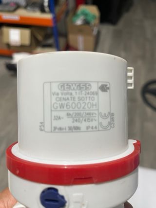 LOTE ENCHUFES INDUSTRIALES GEWISS 3P 32A ip44