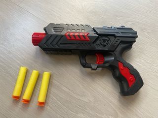 PISTOLA LANZA DARDOS DE ESPUMA 