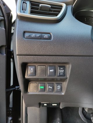 Nissan X-Trail 2015