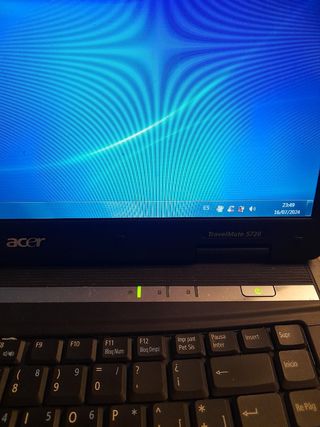 Portátil Acer TravelMate 5720