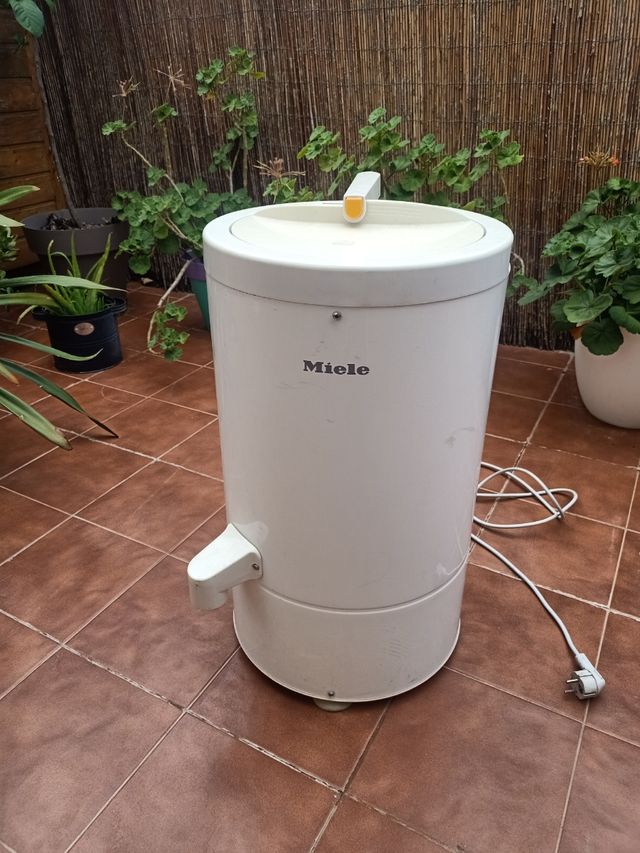 Centrifugadora Miele