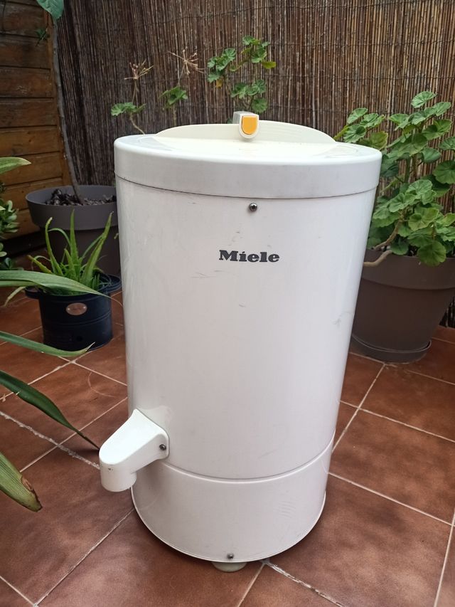 Centrifugadora Miele