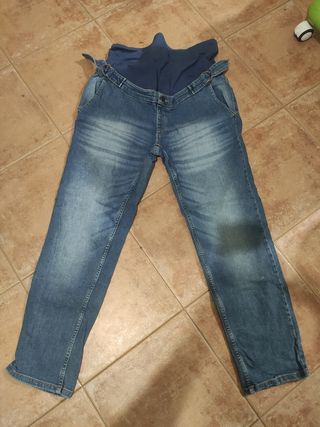 Pantalón vaquero premamá kiabi talla 44